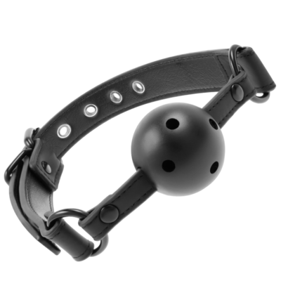 FETISH SOTTOMISSIVO CON PALLA TRASPIRANTE